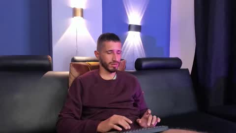 Snapshot of lucas4me chatting on February 3, 2026, 6:40 am Lucas online show from February 3, 2026, 6:40 am