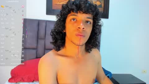 lucas_cruz1 online show from July 14, 2026, 2:49 am