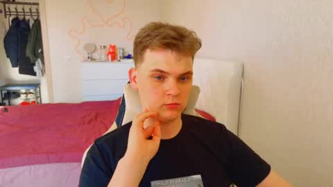 Snapshot of lucas_dany chatting on May 6, 2026, 1:16 pm Lucas Gill online show from May 6, 2026, 1:16 pm