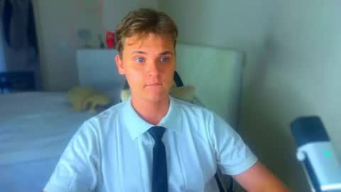 Snapshot of lucas_dany chatting on July 31, 2026, 2:44 am Lucas Gill online show from July 31, 2026, 2:44 am