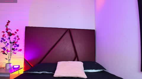 Lucas lovee online show from March 31, 2026, 1:00 pm