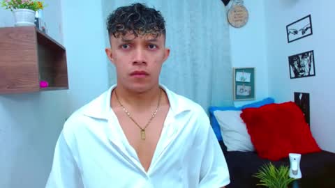 Lucas Luxx online show from February 11, 2026, 12:21 pm