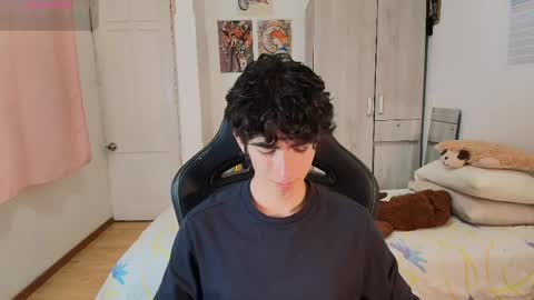 lucas_xo online show from May 31, 2026, 9:38 pm