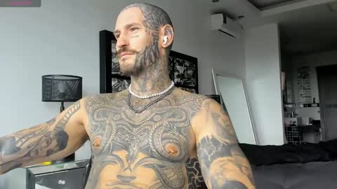 Snapshot of lucasexclusive chatting on December 2, 2024, 5:04 am lucasexclusive online show from December 2, 2024, 5:04 am