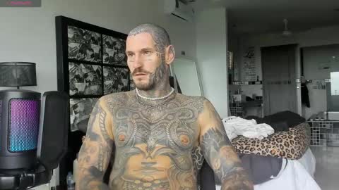 Snapshot of lucasexclusive chatting on December 10, 2024, 7:37 am lucasexclusive online show from December 10, 2024, 7:37 am