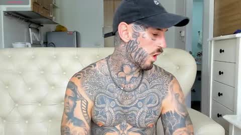 Snapshot of lucasexclusive chatting on September 17, 2025, 4:47 am lucasexclusive online show from September 17, 2025, 4:47 am