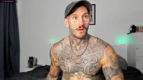 Snapshot of lucasexclusive chatting on November 1, 2025, 7:21 am lucasexclusive online show from November 1, 2025, 7:21 am