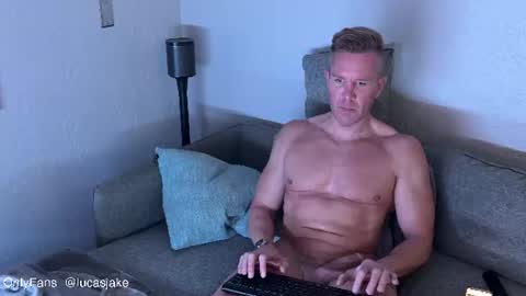 Snapshot of lucasjake chatting on June 16, 2026, 10:12 pm Lucas Jake online show from June 16, 2026, 10:12 pm