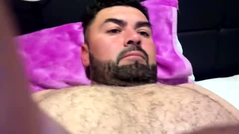 lucasmagana85 online show from May 9, 2026, 4:28 am