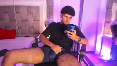 lucasthomson_ online show from June 30, 2026, 4:13 am