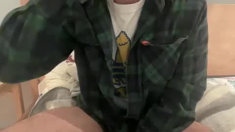 Snapshot of lucca_d123 chatting on November 17, 2025, 7:14 am lucca_d123 online show from November 17, 2025, 7:14 am