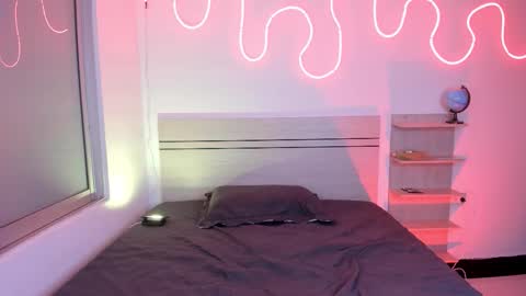 Luccas Ferreira online show from November 10, 2025, 7:13 pm