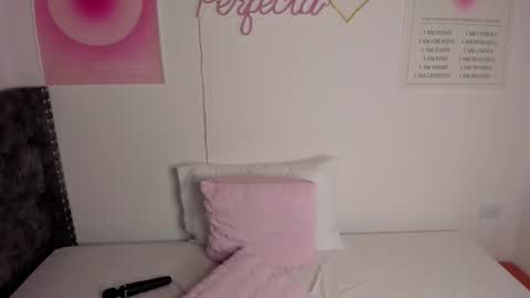 Snapshot of lucero_evanss chatting on January 30, 2025, 10:19 pm Lucero online show from January 30, 2025, 10:19 pm