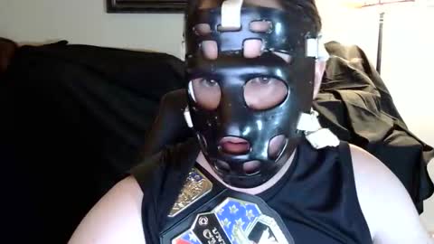 Snapshot of luchawhoreny chatting on January 19, 2026, 10:19 am The LuchaWhore online show from January 19, 2026, 10:19 am