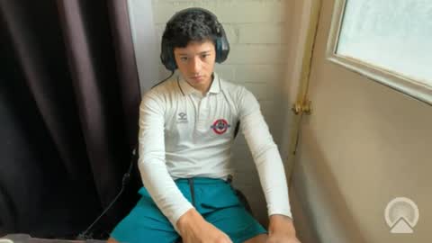 Snapshot of luchosaando chatting on December 17, 2025, 12:44 pm Felipe online show from December 17, 2025, 12:44 pm