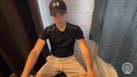 Snapshot of luchosaando chatting on December 19, 2025, 11:39 am Felipe online show from December 19, 2025, 11:39 am