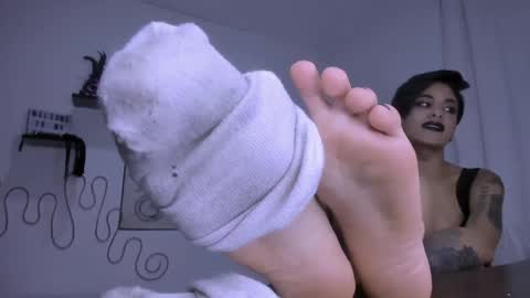 Veronica Rati    online show from December 16, 2024, 8:37 pm