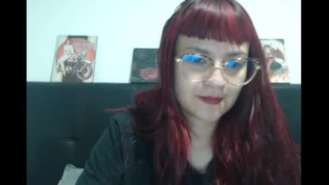 Lulu DCarton online show from April 18, 2026, 3:43 am