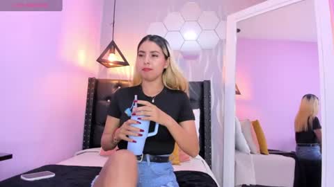 Lucia online show from July 27, 2026, 6:48 pm