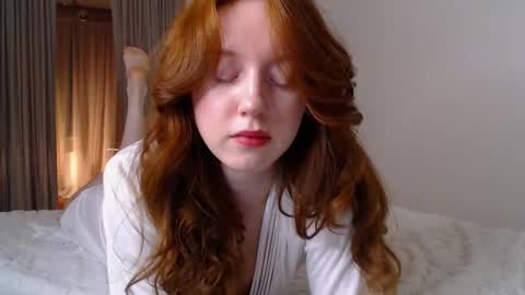 Snapshot of luciacoy chatting on February 2, 2025, 7:14 pm Lucia online show from February 2, 2025, 7:14 pm