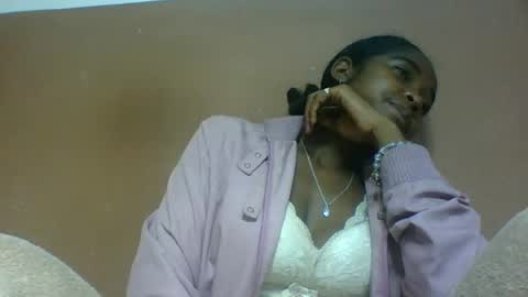 luciah148539 online show from July 23, 2026, 2:48 pm