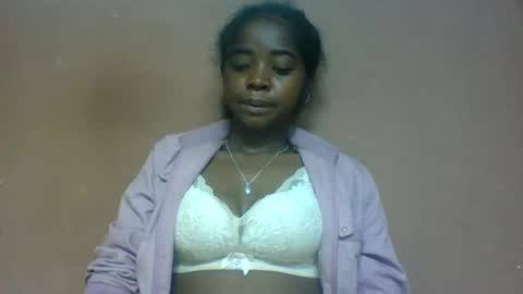 luciah148539 online show from July 24, 2026, 2:53 am