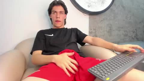lucian_greyy online show from October 1, 2025, 4:07 am