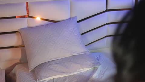 luciana_agudelo online show from May 19, 2026, 1:56 am