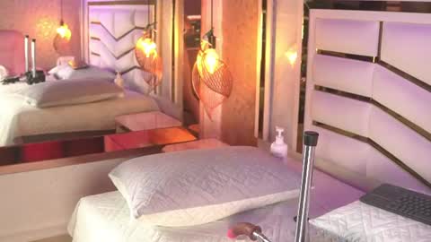 luciana_agudelo online show from June 29, 2026, 6:52 pm