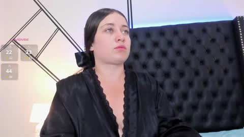 luciana_brown_ online show from February 19, 2025, 10:12 am