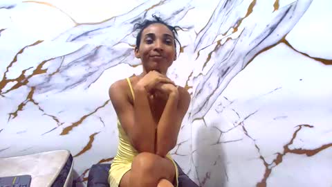 Luciana online show from June 6, 2026, 2:27 am