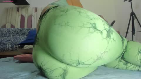 instagram luciana417  online show from February 5, 2025, 3:02 am