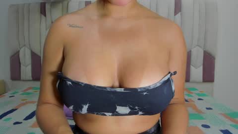 instagram luciana417  online show from February 8, 2025, 3:30 am