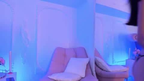 Luciana online show from February 10, 2026, 8:57 pm