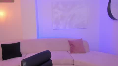 Snapshot of lucianamiller_ chatting on January 2, 2025, 6:34 pm Luciana Miller online show from January 2, 2025, 6:34 pm