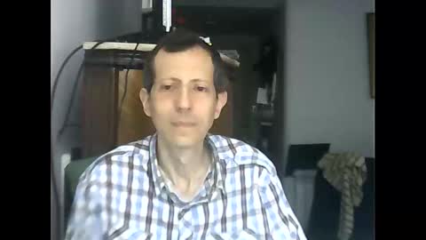 Snapshot of lucianoaxel chatting on November 24, 2025, 5:56 pm Luciano online show from November 24, 2025, 5:56 pm