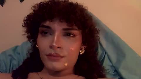 Snapshot of lucianromeo17 chatting on March 11, 2026, 6:08 am Lucy or Lucian 3 Come to my social Links3 online show from March 11, 2026, 6:08 am