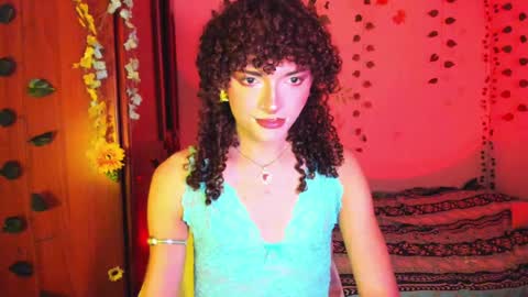 Snapshot of lucianromeo17 chatting on April 9, 2026, 8:25 pm Lucy or Lucian 3 Come to my social Links3 online show from April 9, 2026, 8:25 pm