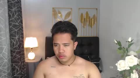 Snapshot of luciferhotcum chatting on February 14, 2025, 6:29 pm Luciferhotcum online show from February 14, 2025, 6:29 pm