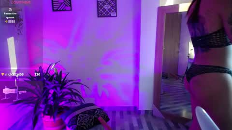 Snapshot of luciiana_lol chatting on December 10, 2024, 11:32 am luciiana online show from December 10, 2024, 11:32 am