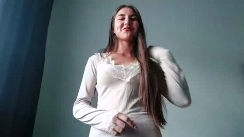Snapshot of lucillemarshall chatting on July 31, 2026, 1:54 pm Lina online show from July 31, 2026, 1:54 pm