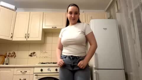 Snapshot of lucindapano chatting on November 21, 2025, 9:57 pm Sofia online show from November 21, 2025, 9:57 pm