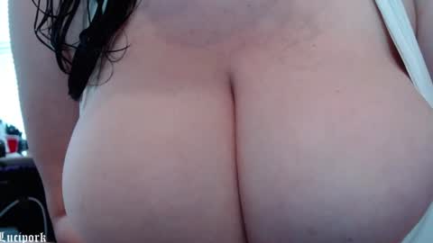 Snapshot of lucipork chatting on June 27, 2026, 6:46 pm Lucipork online show from June 27, 2026, 6:46 pm
