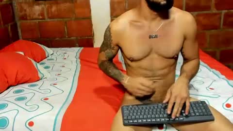 Snapshot of luck_andrew chatting on July 1, 2026, 8:27 am luck_andrew online show from July 1, 2026, 8:27 am