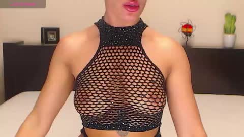 Snapshot of lucky4905010 chatting on October 20, 2025, 6:52 pm lucky4905010 online show from October 20, 2025, 6:52 pm