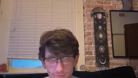 lucky_bme online show from April 7, 2026, 12:33 am