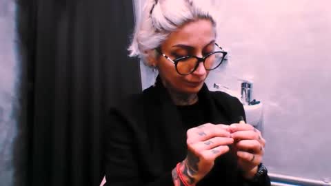 lucky_denizz online show from November 20, 2025, 3:23 pm