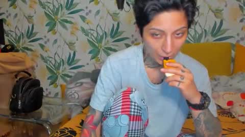 Snapshot of lucky_denizz chatting on February 21, 2026, 10:49 am lucky_denizz online show from February 21, 2026, 10:49 am