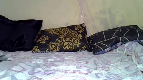 lovelybabies online show from September 13, 2025, 8:36 am