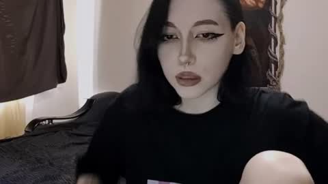 luckybastrad0677 online show from July 18, 2026, 4:27 am